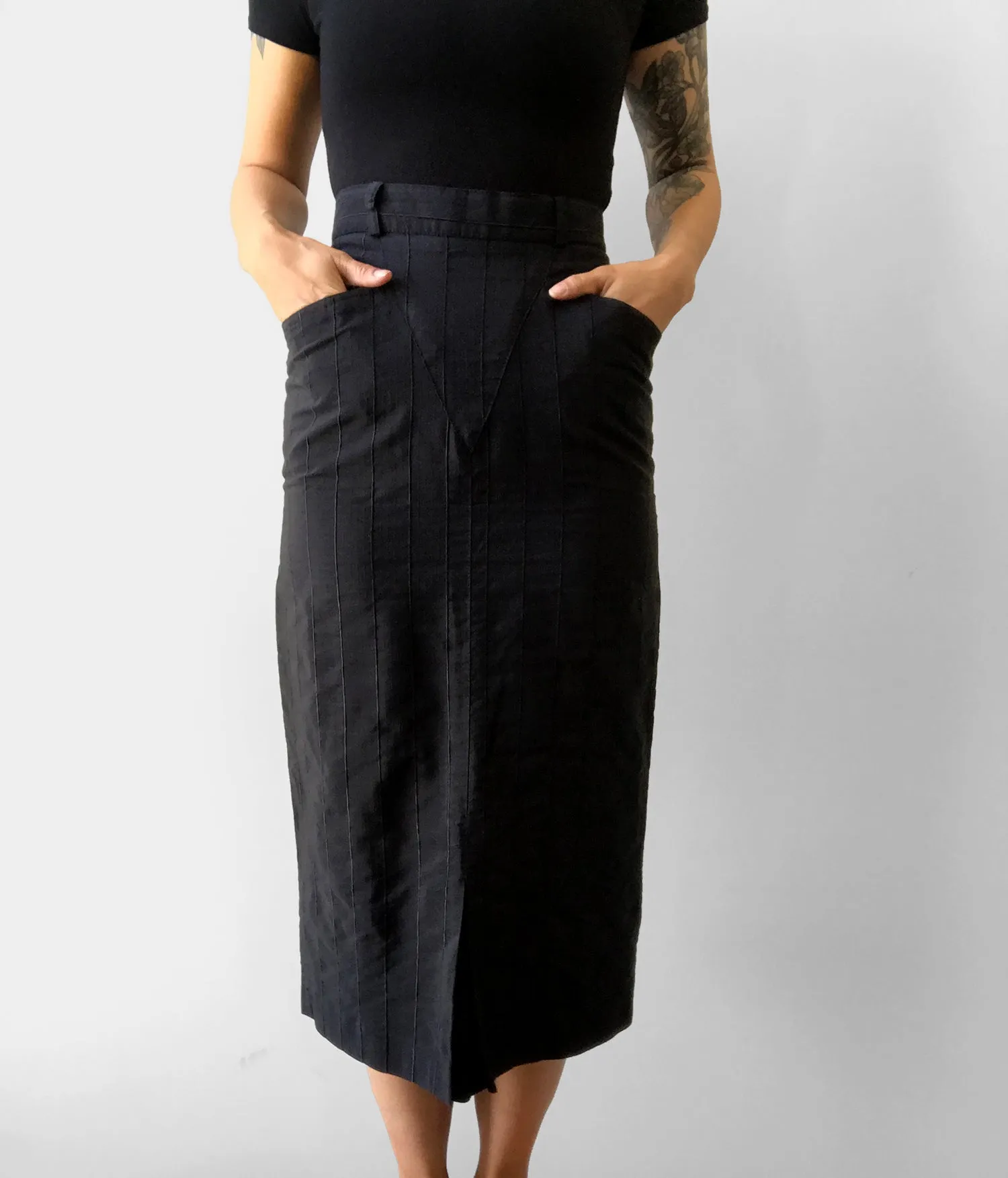 1960s Black Stripe Taffeta Knee-Length Pencil Skirt