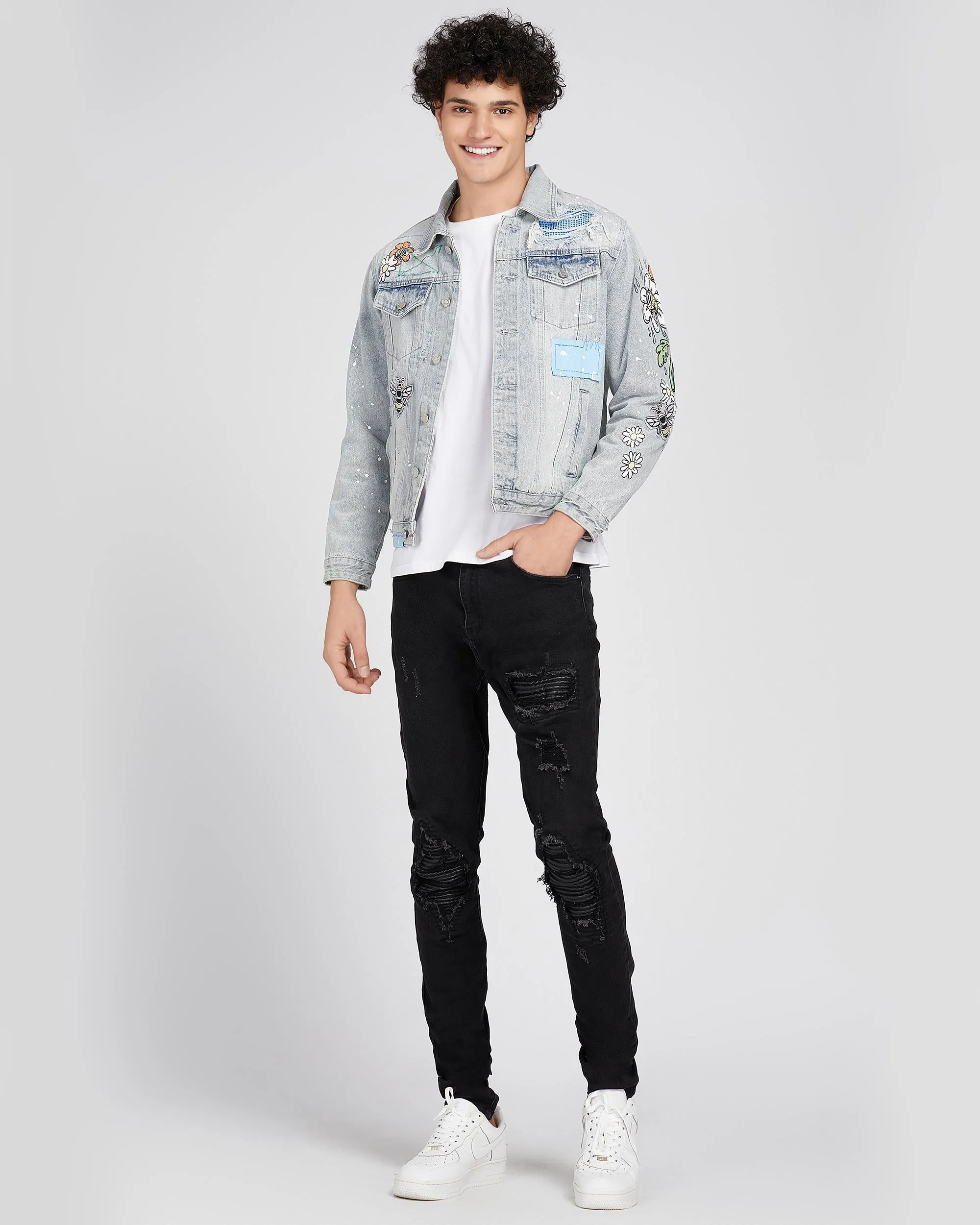 Casual and Versatile Blue Rip & Repair Denim Jacket