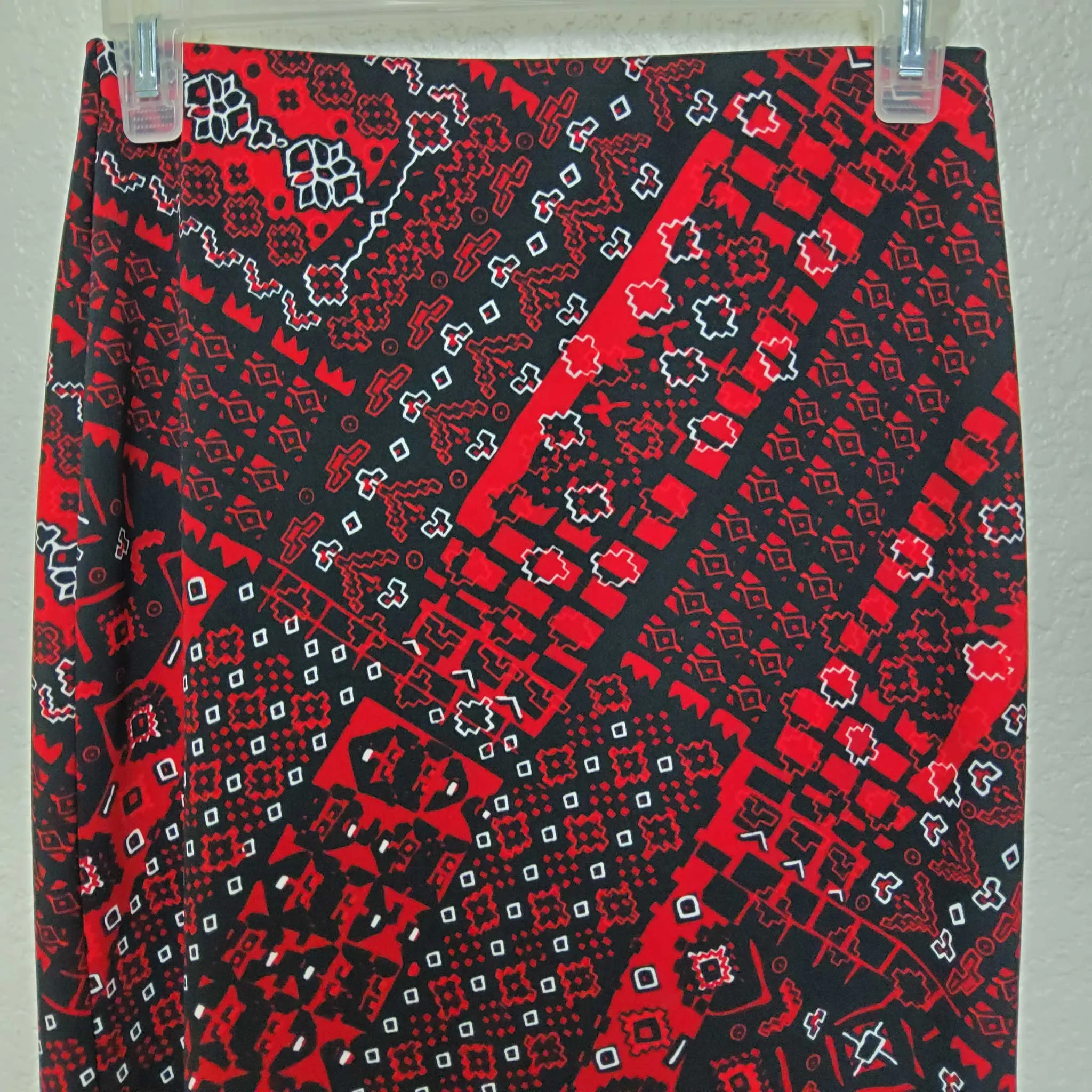 Jump USA Red & Black Skirt, Women's Small