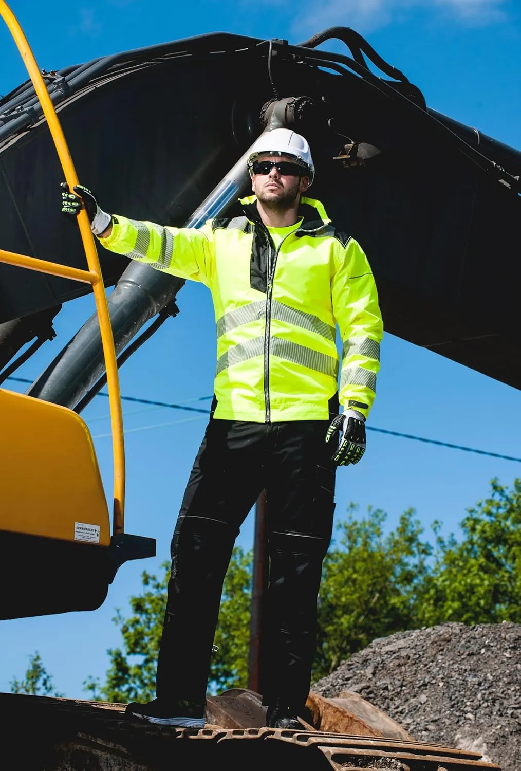 Portwest PW3 Hi-Vis Winter Jacket Work Safety Protective Reflective Waterproof Coat ANSI 3, X Large